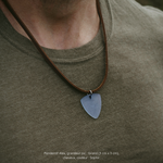Charger l'image dans la galerie, Pendentif Alex
