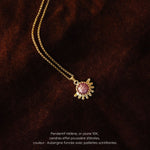 Charger l'image dans la galerie, Pendentif Hélène - Or jaune 10K
