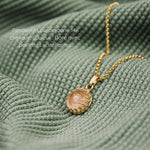 Charger l'image dans la galerie, Pendentif Lou - Or jaune 14K
