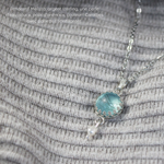 Charger l'image dans la galerie, Pendentif Mélissa
